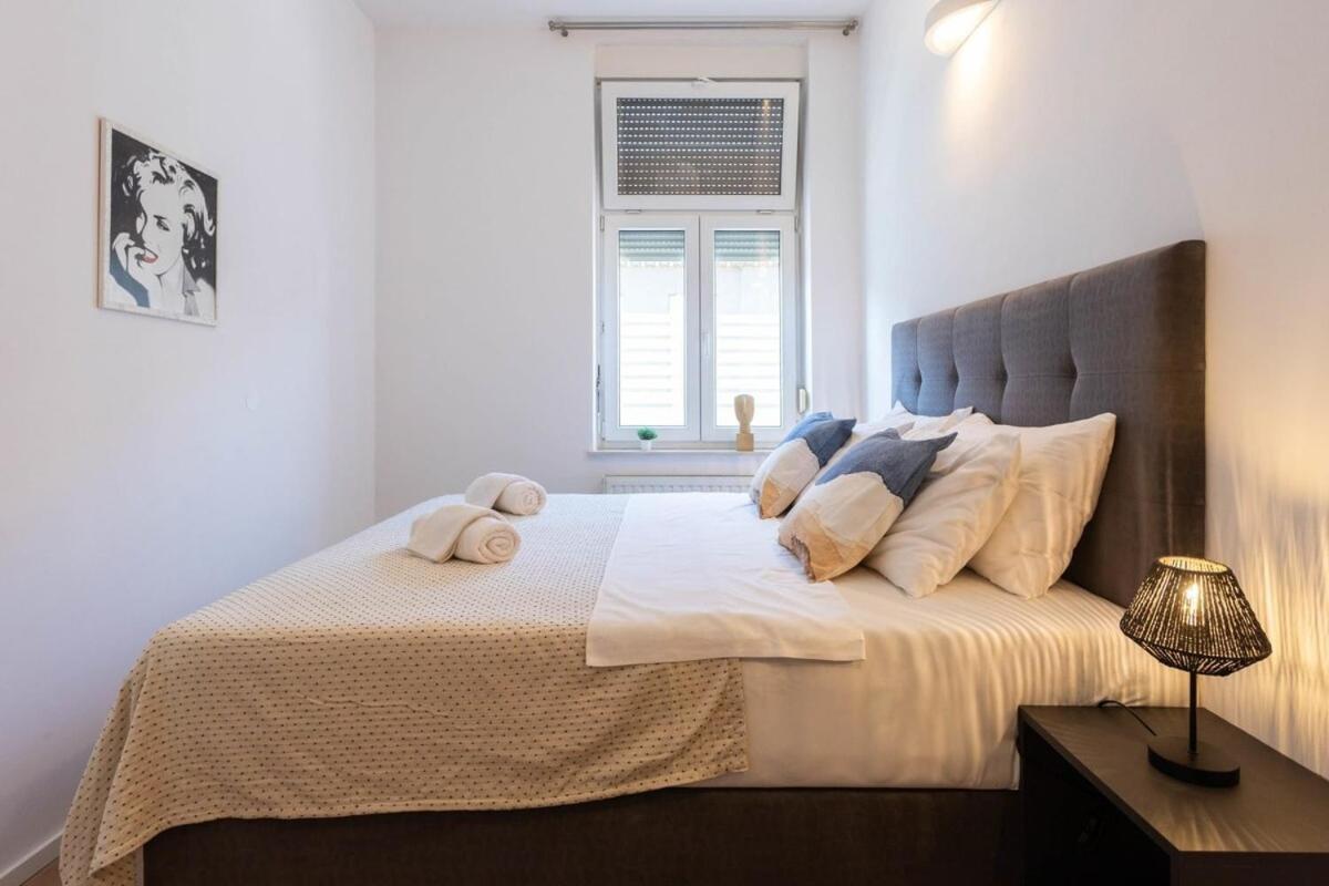 Niko'S Apartment Urban Stay Zagreb Ngoại thất bức ảnh