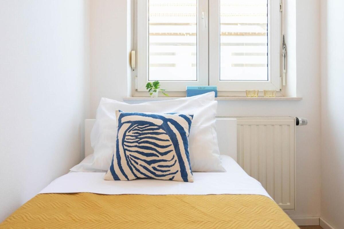 Niko'S Apartment Urban Stay Zagreb Ngoại thất bức ảnh