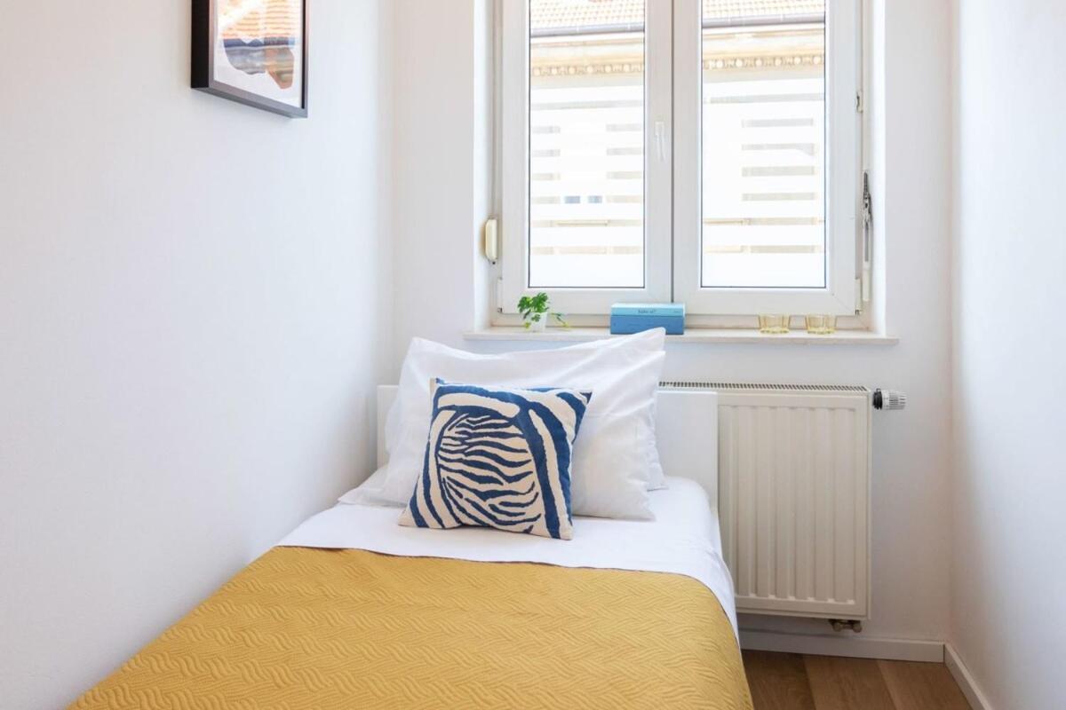 Niko'S Apartment Urban Stay Zagreb Ngoại thất bức ảnh