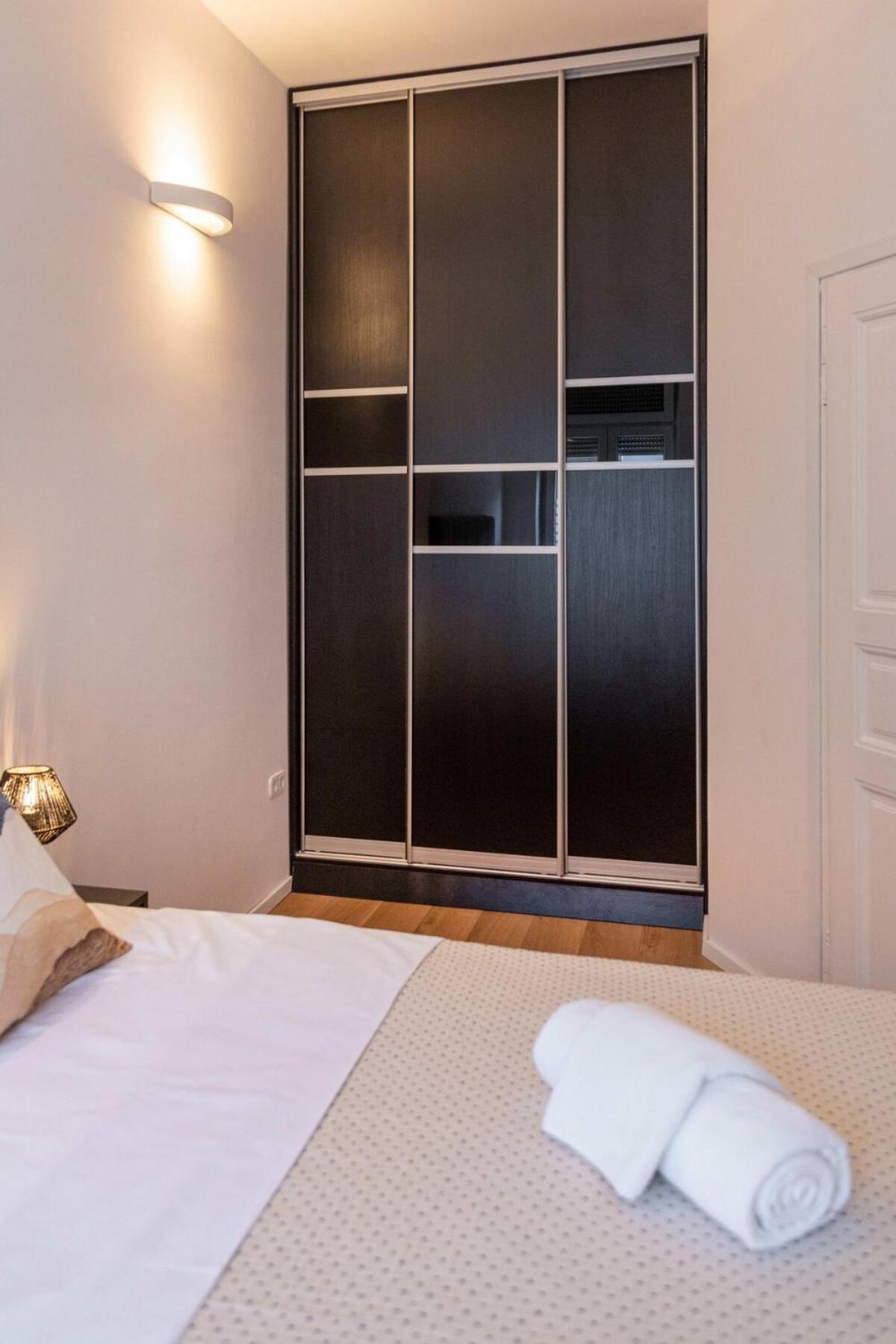 Niko'S Apartment Urban Stay Zagreb Ngoại thất bức ảnh