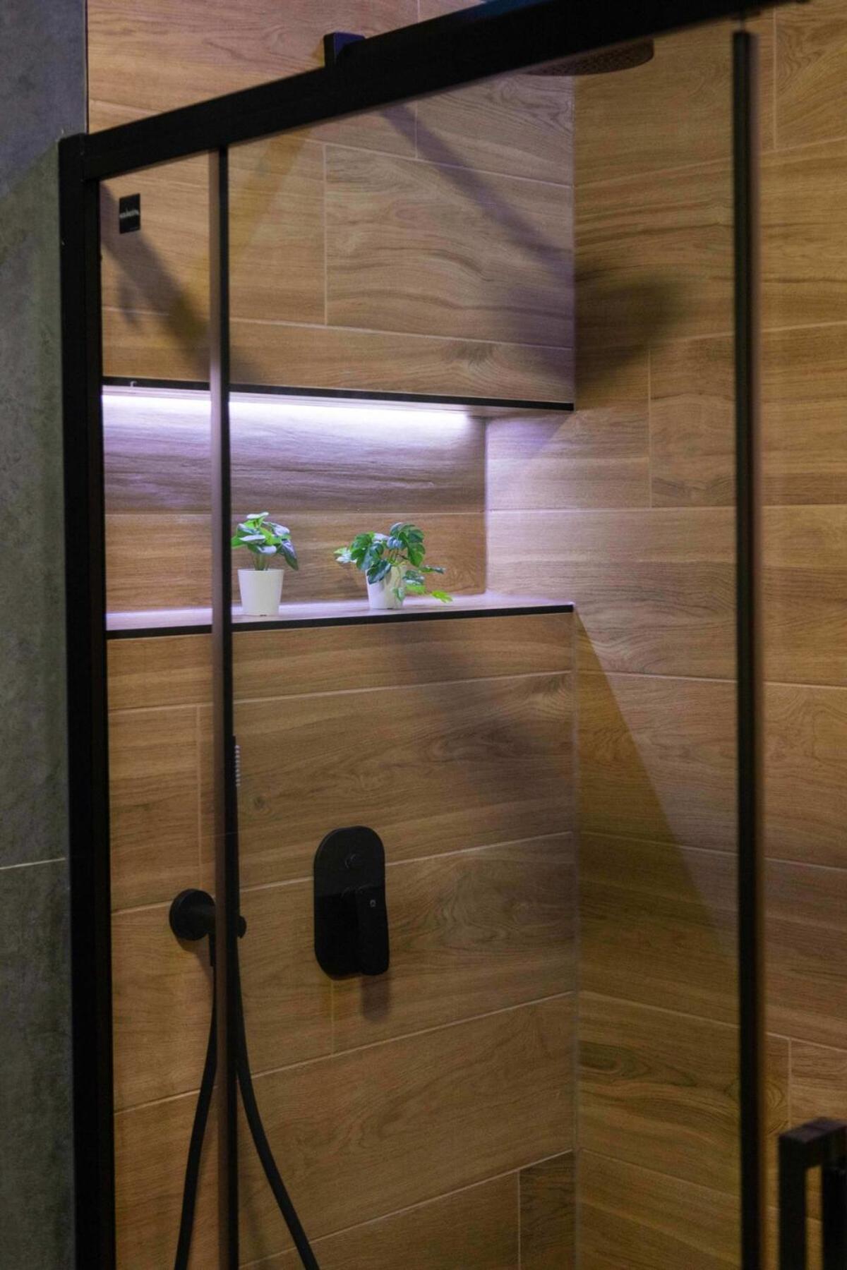 Niko'S Apartment Urban Stay Zagreb Ngoại thất bức ảnh